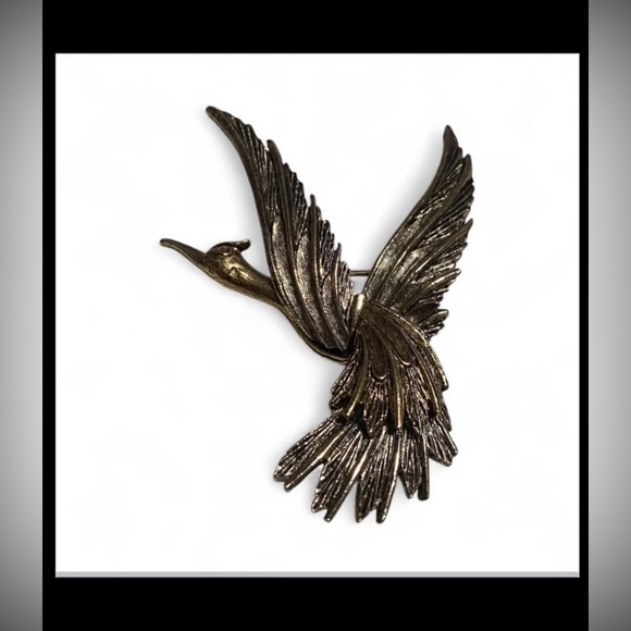 Unique Vintage Jewelry - Vintage Signed ART Arthur Pepper Bird Brooch #7047